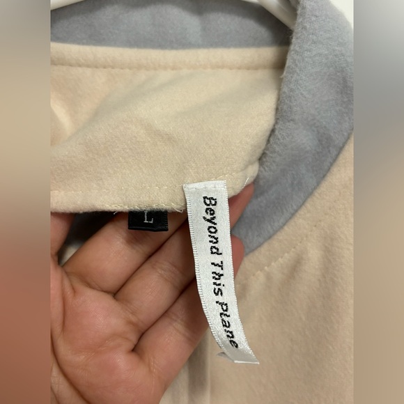 Winter coat - Picture 2 of 4